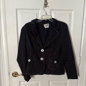 Vintage Conrad collection, laser black with white stitching size 10